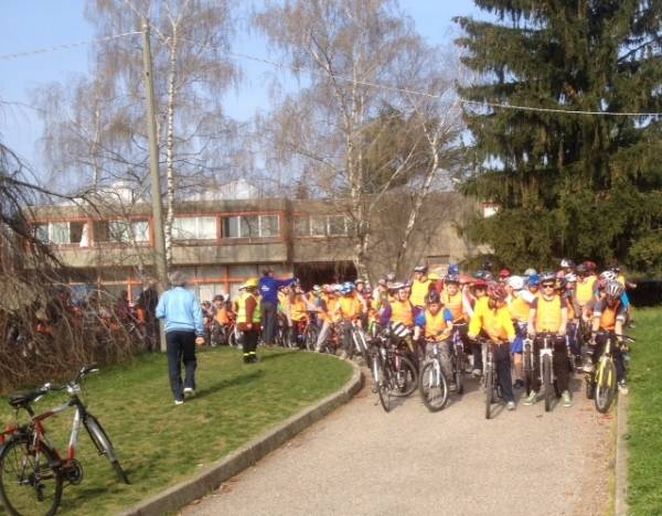 A scuola in bicicletta (inserita in galleria)