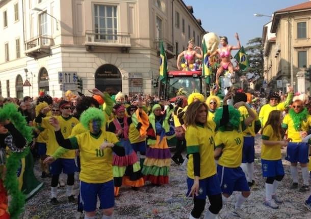 Carnevale a Varese (inserita in galleria)