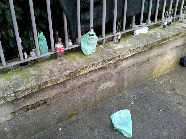 Degrado in via Ivrea a Gallarate (inserita in galleria)