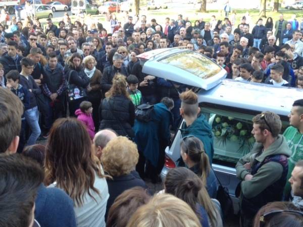 I funerali di Nicolas (inserita in galleria)