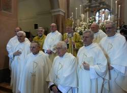 Il cardinal Scola consacra la chiesa di Cazzago Brabbia (inserita in galleria)