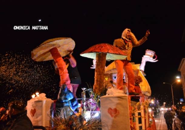 Il Carnevale di Laveno  (inserita in galleria)