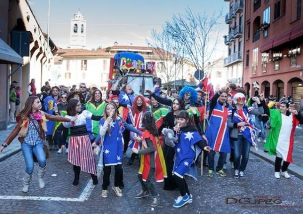 Il Carnevale di Sesto Calende (inserita in galleria)