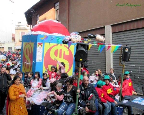 Il carnevale di Somma Lombardo (inserita in galleria)