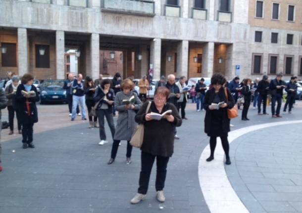 Il sit in delle Sentinelle in piedi (inserita in galleria)