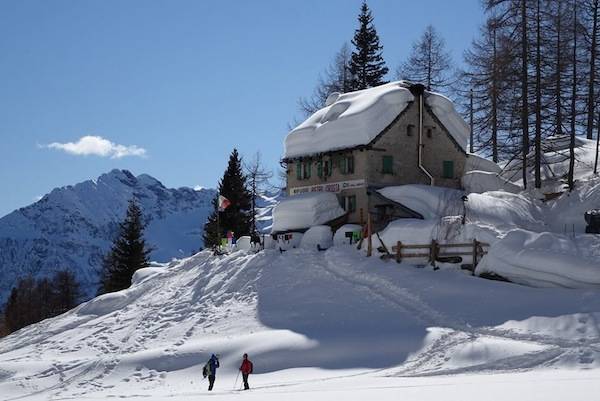 L'Alpe Solcio innevata (inserita in galleria)