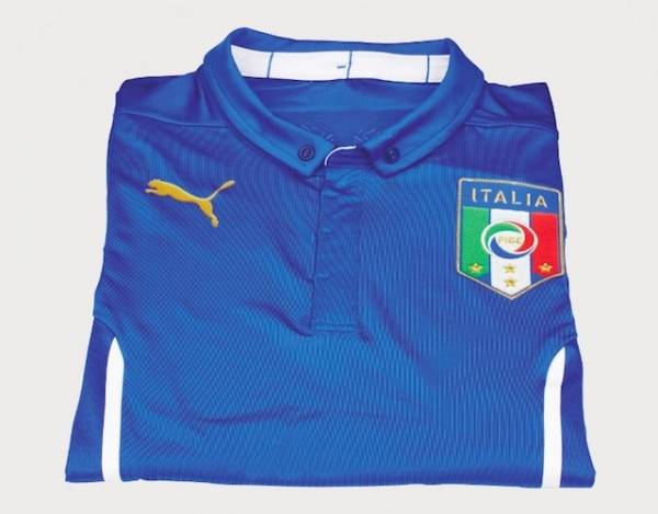 La nuova maglia della Nazionale italiana (inserita in galleria)