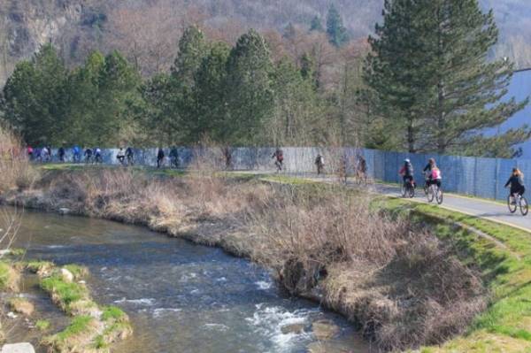 Pedalata in rosa tra Cittiglio e Laveno (inserita in galleria)
