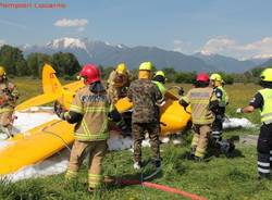 Cade piccolo aereo, salvato il pilota (inserita in galleria)