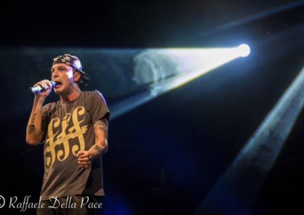 Clementino in concerto al Phenomenon (inserita in galleria)