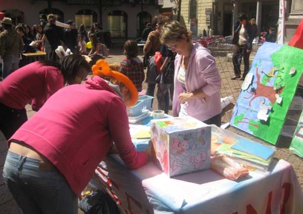 festa volontariato sportello scuola studenti