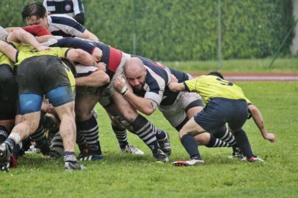 La domenica del Rugby Varese (inserita in galleria)