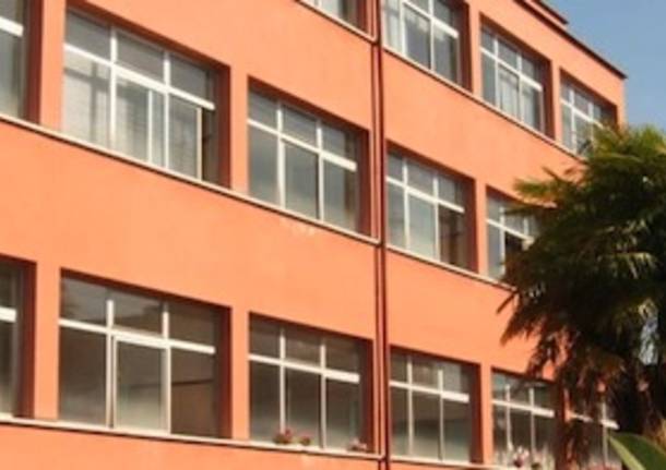 scuola carducci gavirate