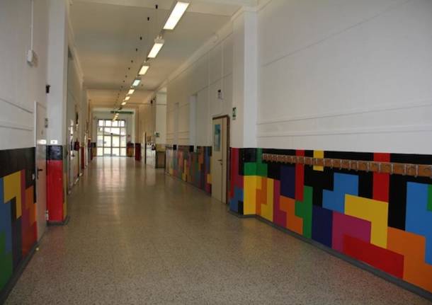 scuola morandi varese genitori volontari pitturata