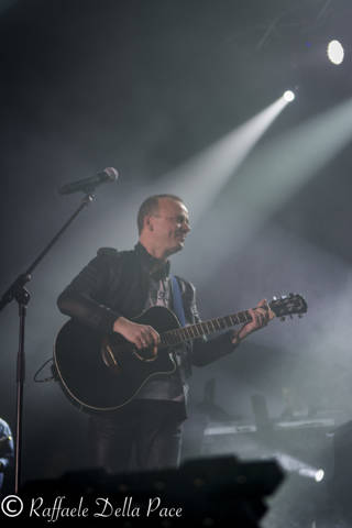 Sold out per Gigi D'Alessio (inserita in galleria)