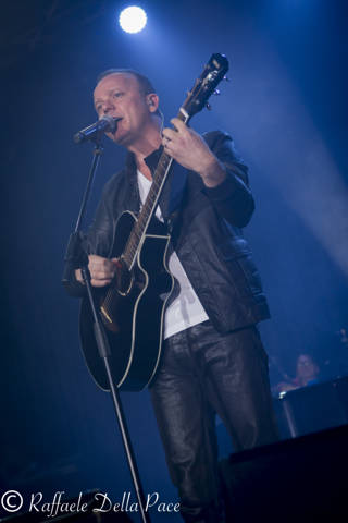 Sold out per Gigi D'Alessio (inserita in galleria)