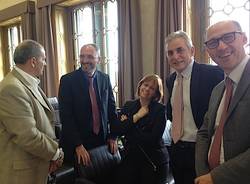 Borse di studio agli studenti (inserita in galleria)