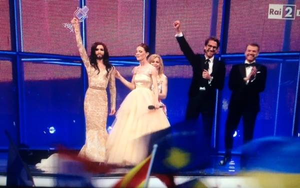 Conchita Wurst, l'incredibile vincitrice di Eurosong 2014 (inserita in galleria)
