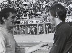 gigi riva silvio papini archivio stadio masnago 1974