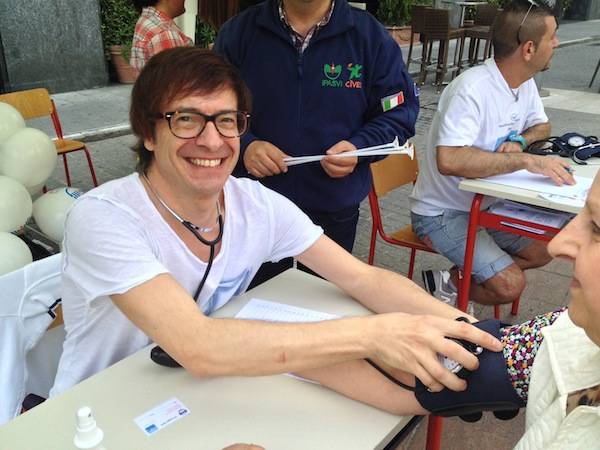 Giornata degli infermieri in Piazza Monte Grappa  (inserita in galleria)