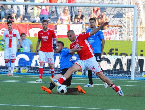 Novara - Varese 0-0 (inserita in galleria)