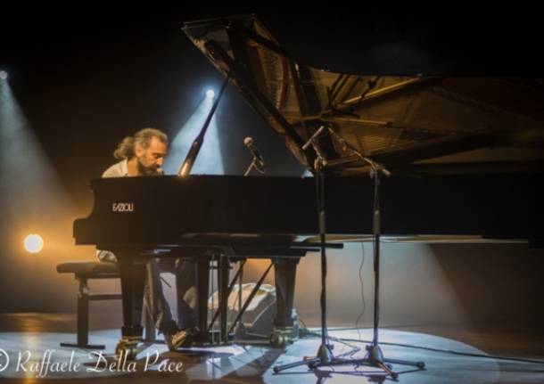 Stefano Bollani in concerto al Phenomenon  (inserita in galleria)