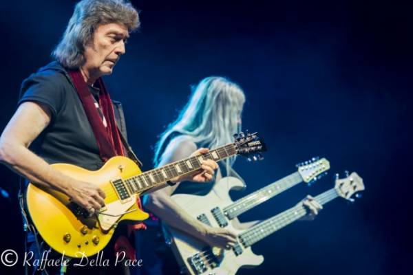 Steve Hackett  al Teatro Linear4ciack di Milano  (inserita in galleria)