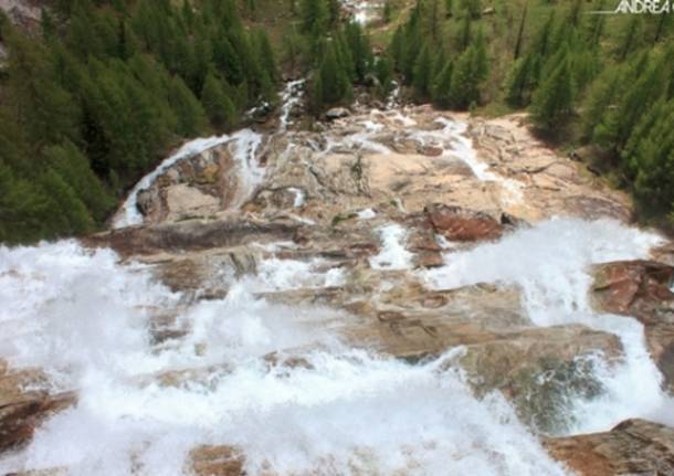 Una domenica alle Cascate del Toce (inserita in galleria)