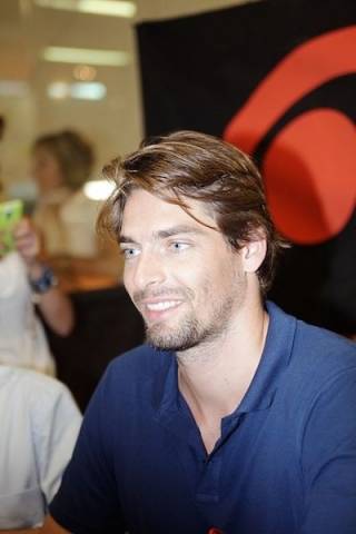 Camille Lacourt alla piscina di Busto (inserita in galleria)