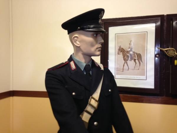 Le uniformi storiche dei carabinieri (inserita in galleria)