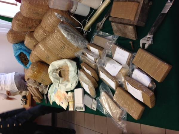 Raffineria di eroina (inserita in galleria)