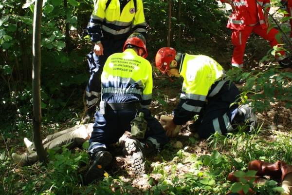 Ritrovato un "disperso" a Sumirago: era un'esercitazione (inserita in galleria)
