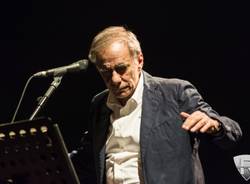 Roberto Vecchioni in concerto a Varese (inserita in galleria)