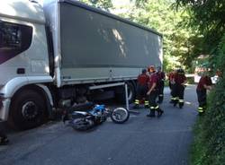 Auto contro un camion a Brunello (inserita in galleria)