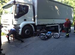 Auto contro un camion a Brunello (inserita in galleria)