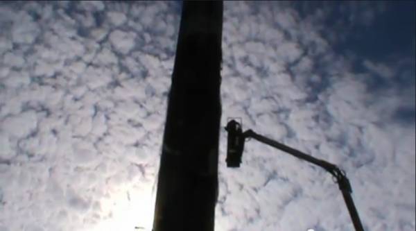 Ciminiera di Accam: la fotosequenza (inserita in galleria)