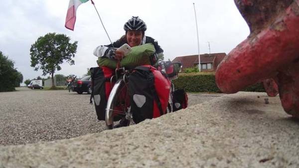 Da Marchirolo a Capo Nord in bici: il viaggio di Claudia (inserita in galleria)