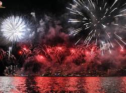 Fuochi d'artificio a Campione d'Italia  (inserita in galleria)