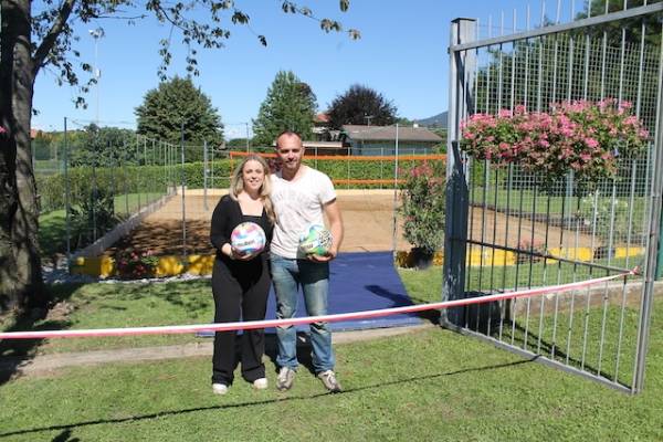 Inaugurato il campo di beach volley a Calcinate (inserita in galleria)