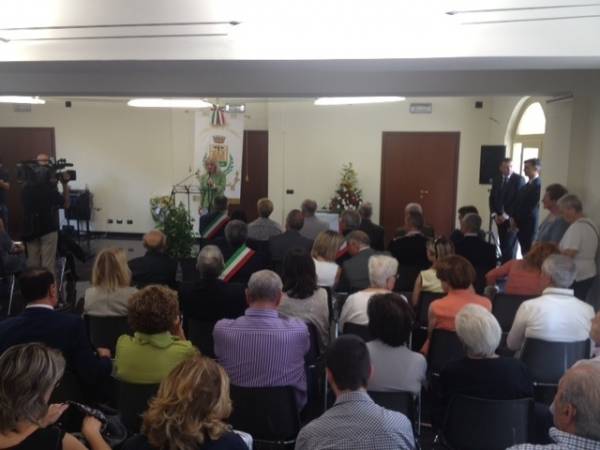 La cerimonia per ricordare Laura Prati (inserita in galleria)