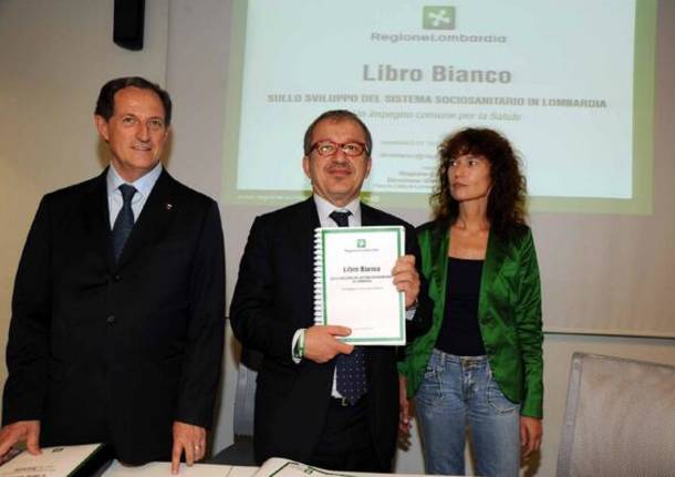 libro bianco sanita regione lombardia roberto maroni