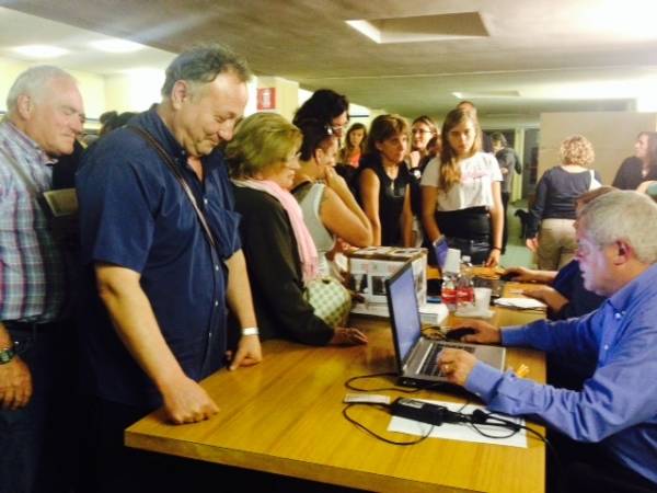 Malnate: assemblea per il Castello (inserita in galleria)