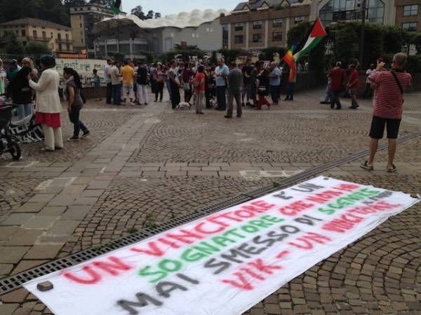Presidio per Gaza a Varese (inserita in galleria)