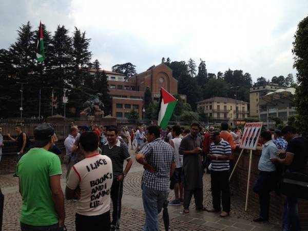 Presidio per Gaza a Varese (inserita in galleria)