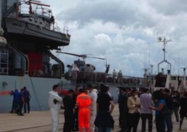 reggio calabria porto sbarco immigrati