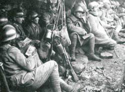 soldati in trincea prima guerra mondiale