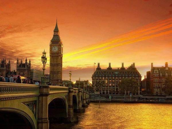 Tramonti nel mondo (inserita in galleria)