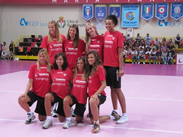 La UYBA si presenta (inserita in galleria)