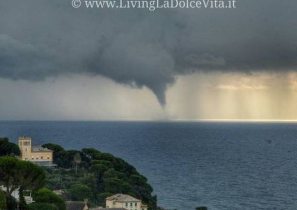 Nuova tromba d'aria al largo della costa Ligure