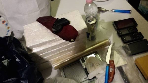 Raffineria della droga, 6 arresti (inserita in galleria)